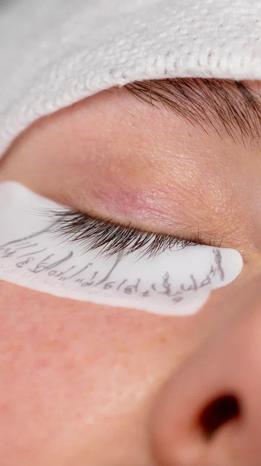 Katya Vinog Sticky Patches for Eyelash Extensions - Bow