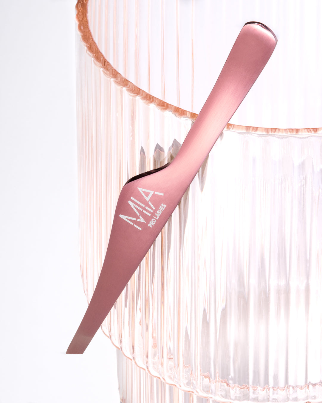 MIA Pro Lashes TWEEZERS