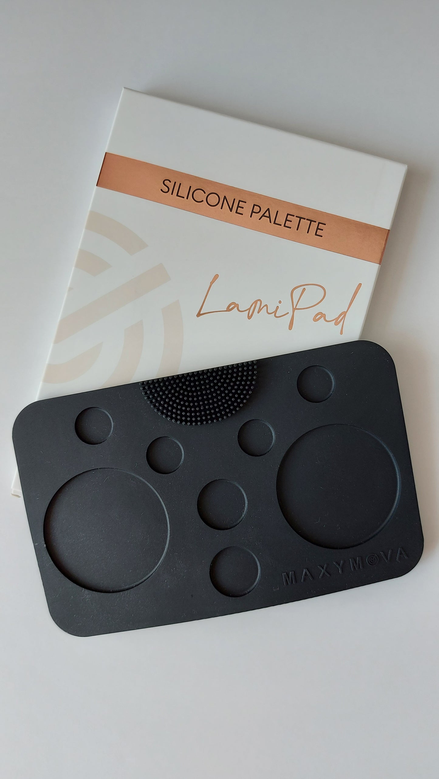 MAXYMOVA LAMIPAD SILICONE PALETTE