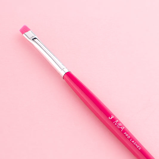 MIA Pro lashes – Brush No.3